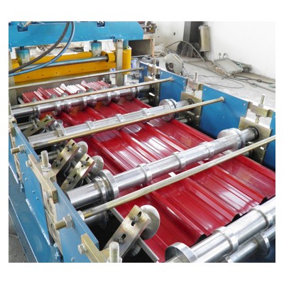 High quality roof cold roll flat sheet forming machine in China